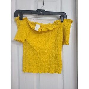 yellow H&M smocked off-the-shoulder top features a ruffled neckline and elastici